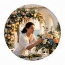 Chiosea Trella coordinando un montaje floral para una boda en la Costa del Sol